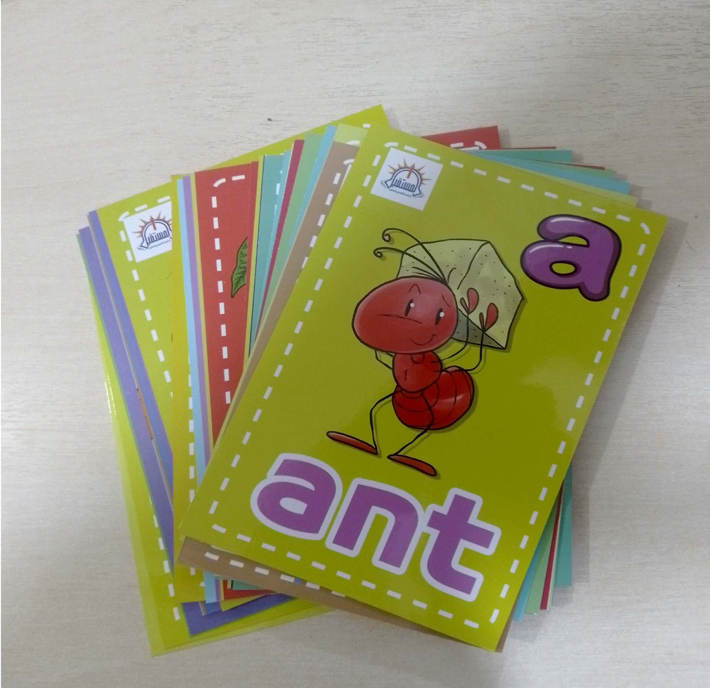 بطاقات الحروف الإنجليزية