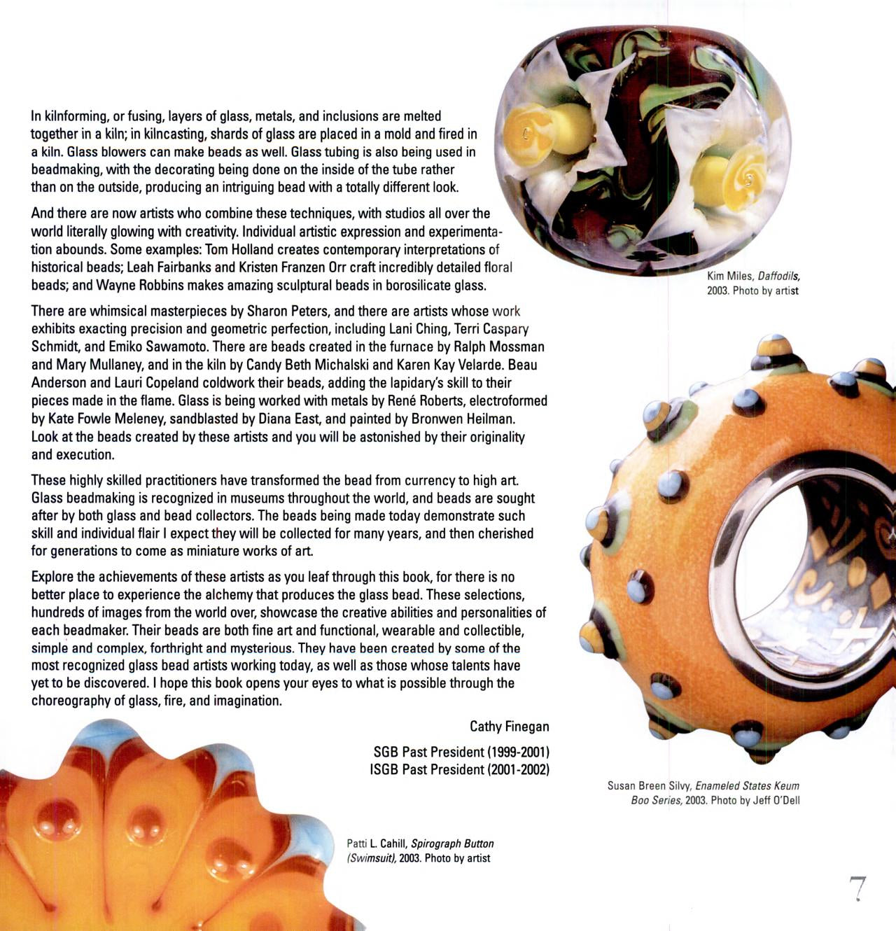 1000 Glass Beads: Innovation & Imagination in Contemporary Glass Beadmaking