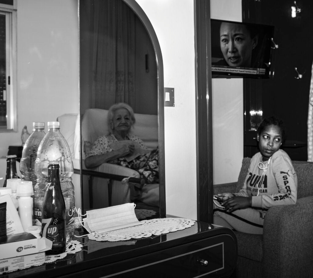 Rusted Radishes: Labor & Idleness - Issue 11 مجلة بيروت الأدبية والفنية: العمل والركود - الإصدار الحادي عشر